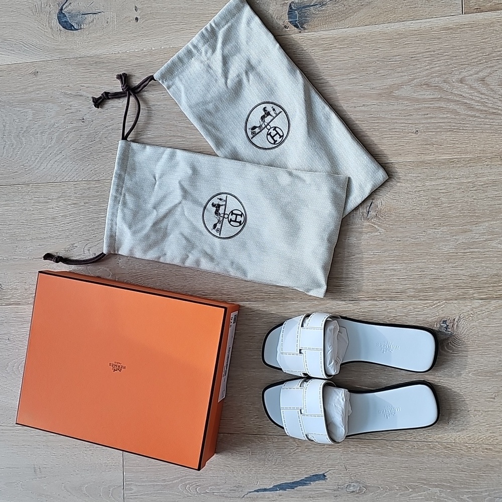 NWB Hermes Idioma Sandals